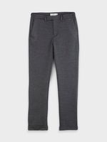 HOMBRE-PANTALON-10104045-GRIS-080_1