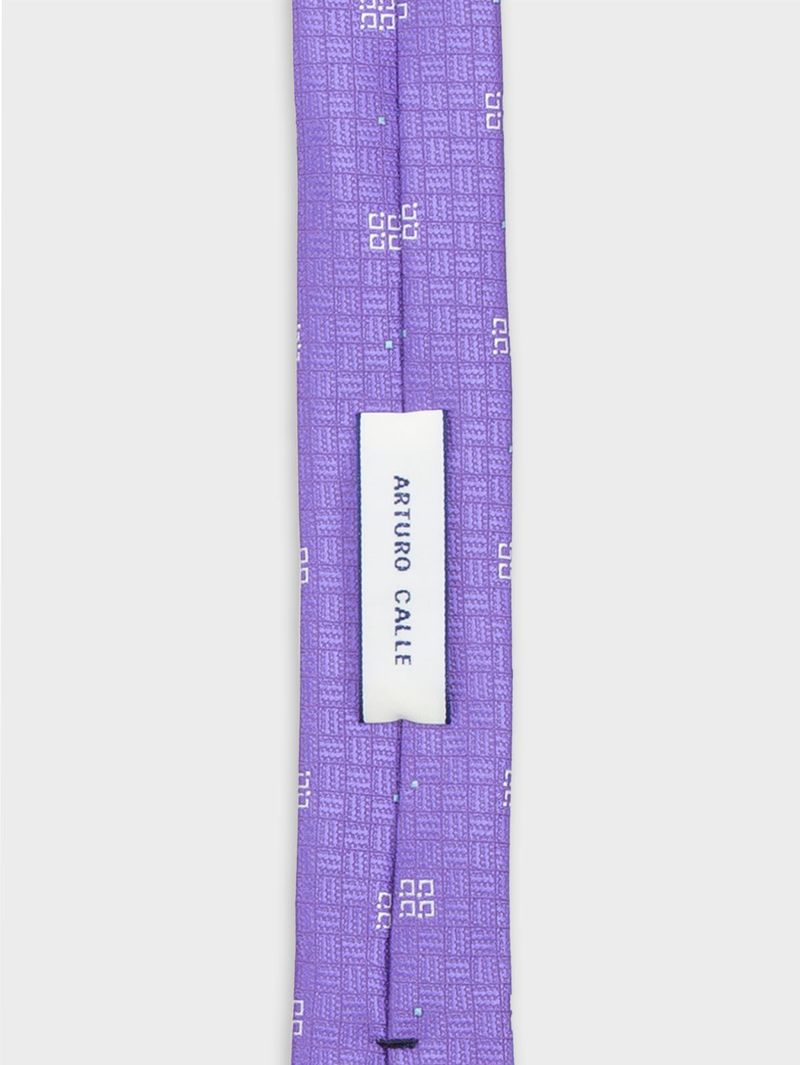 HOMBRE-CORBATA-10121485-MORADO-620_3