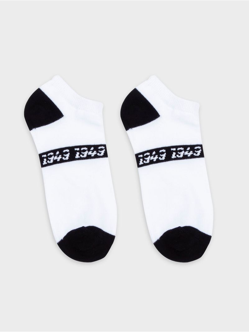 HOMBRE-MEDIAS-10123662-BLANCO-000_1.jpg