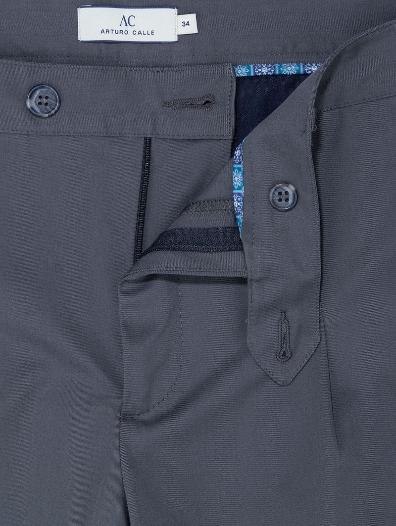 HOMBRE-PANTALON-10121593-GRIS-080_4.jpg