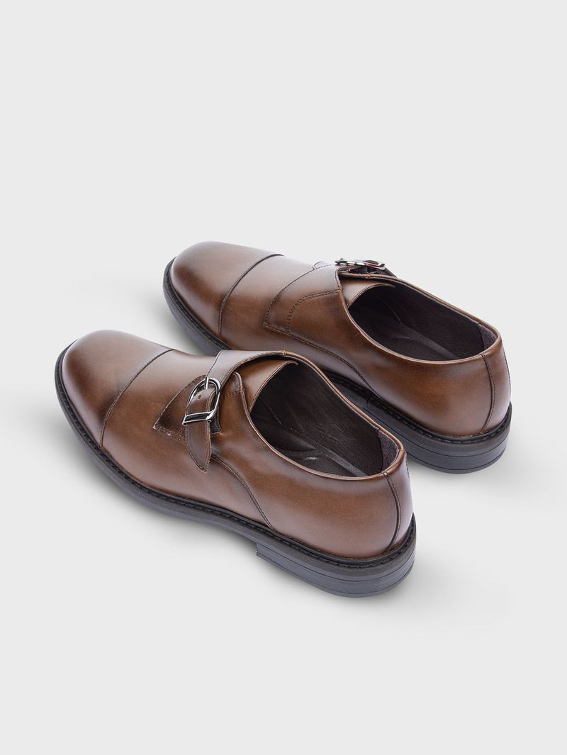 HOMBRE-ZAPATOS-10121150-CAFE-990_5.jpg
