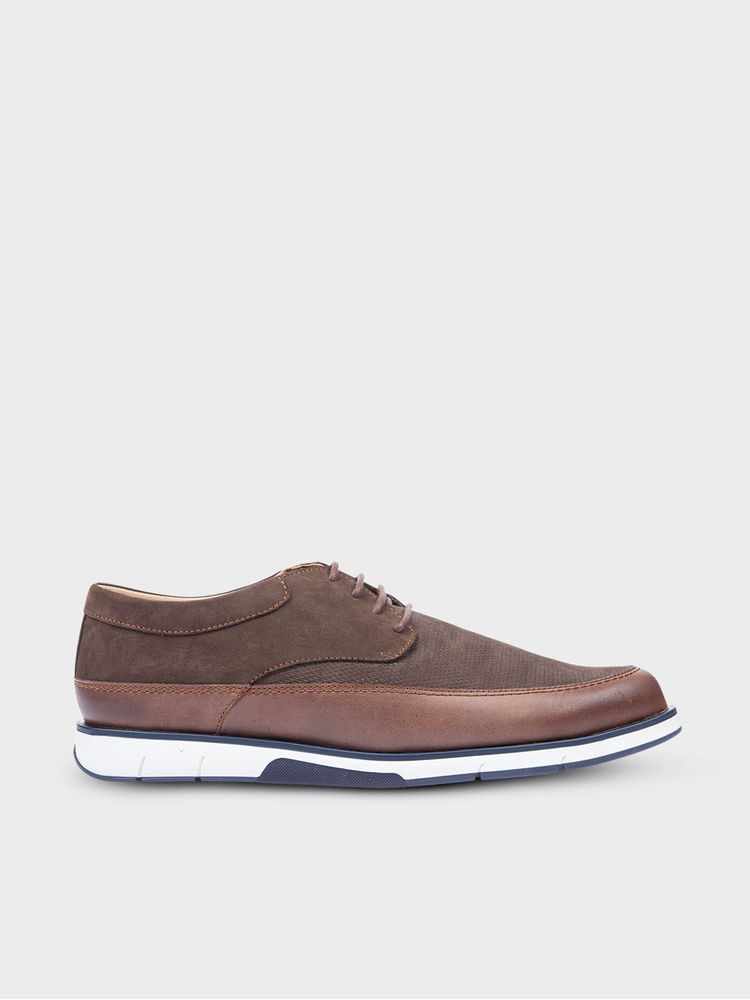 Zapatos Casuales con Pieza Contorno en Contraste en Cuero para Hombre 23981