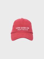 HOMBRE-GORRA-10125993-VINO-499_2.jpg