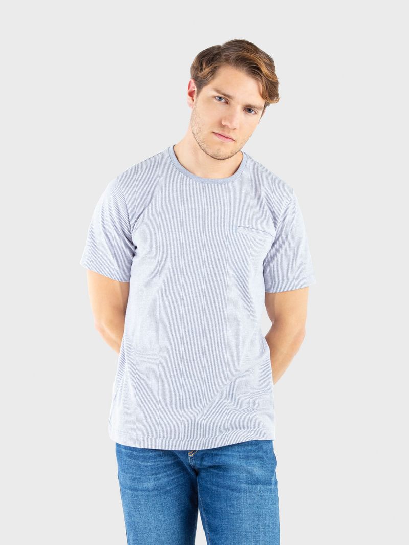 MODELO-HOMBRE-CAMISETA-10121964-AZUL-740_1.jpg