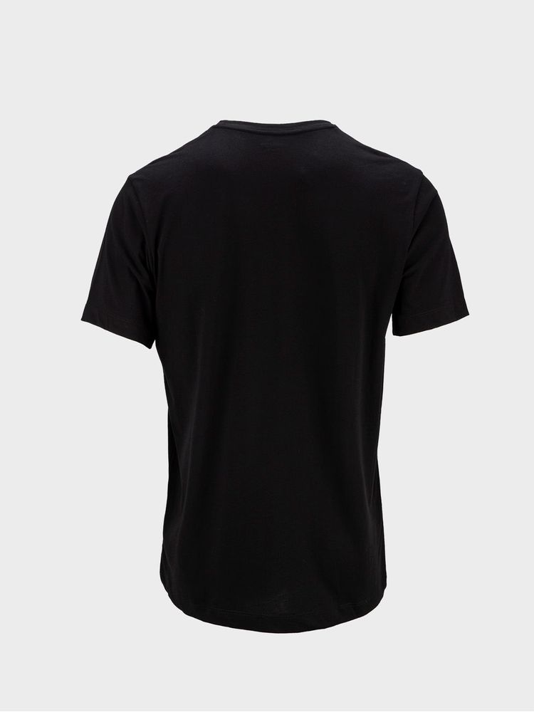 Camiseta Básica Regular Fit para Hombre 25996