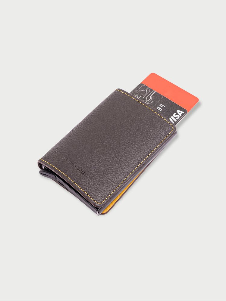 Slim Wallet Diseño Exterior Básico y Minimalista. 36508