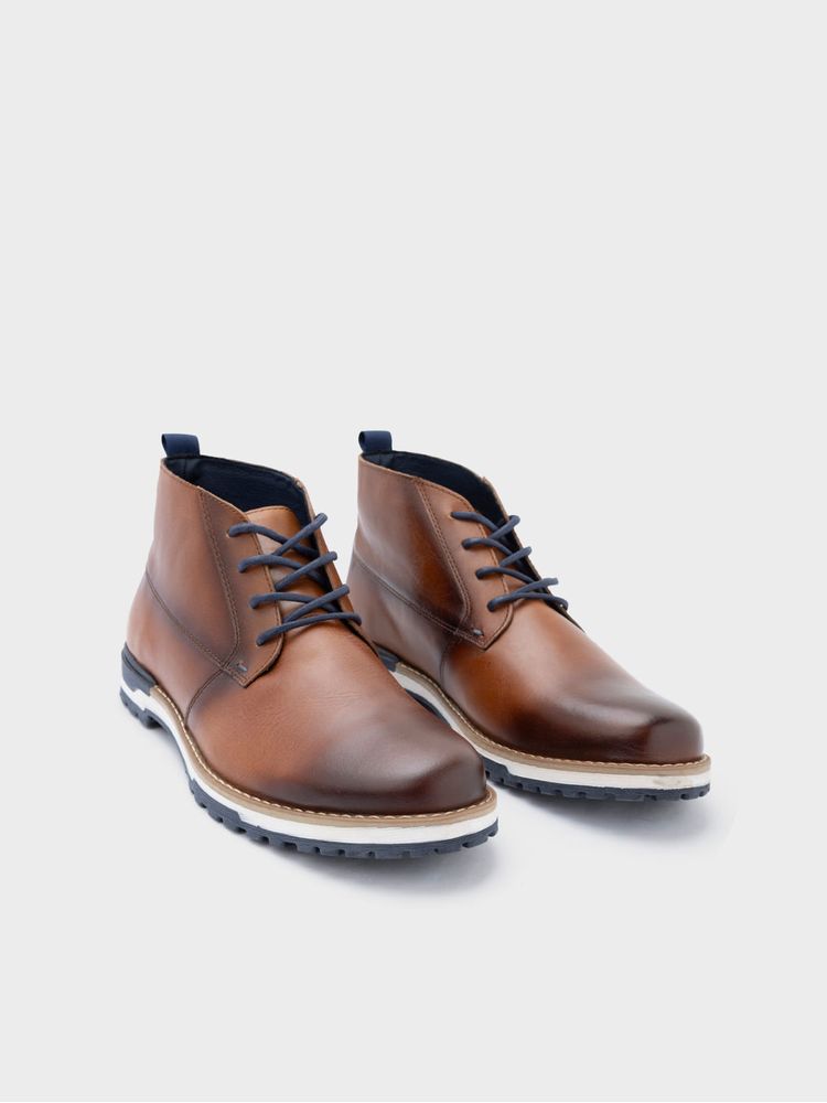 Bota Casual Deportiva con Suela en Contraste y Vintage 36498