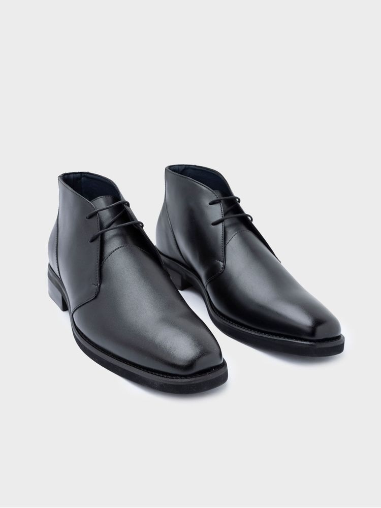 Botas Formales de Cuero con Acabado Elegante 40463