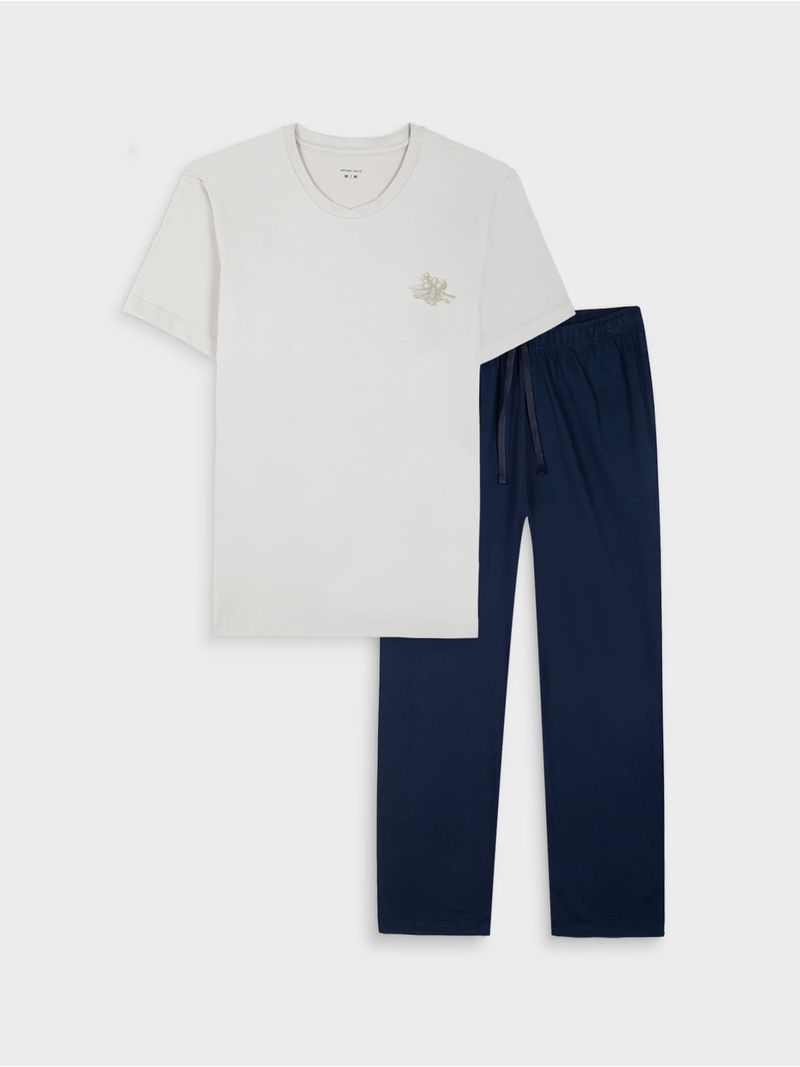 HOMBRE-PIJAMA-10144266-ARENA-300_1.jpg