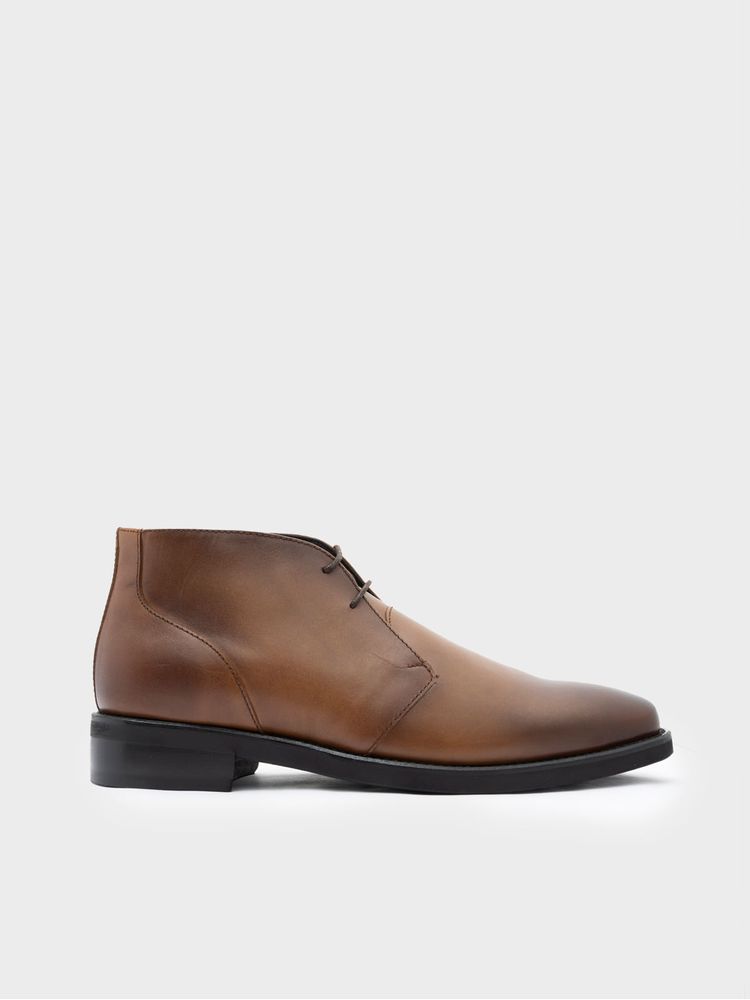 Botas Formales de Cuero con Acabado Elegante 40463
