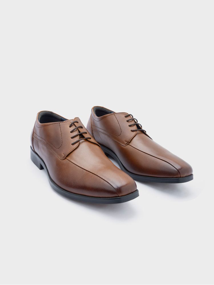 Zapato Formal con Doble Corte Paralelo Cosido Y Vuelto en La Puntera 42490