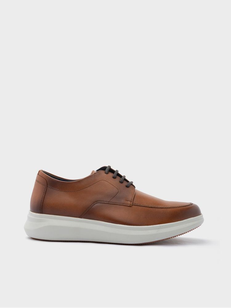 Zapato Casual con Vena Decorativa en La Puntera 42499