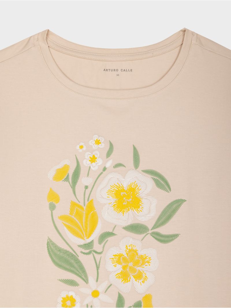 MUJER-CAMISETA-10142416-ARENA-300_3.jpg