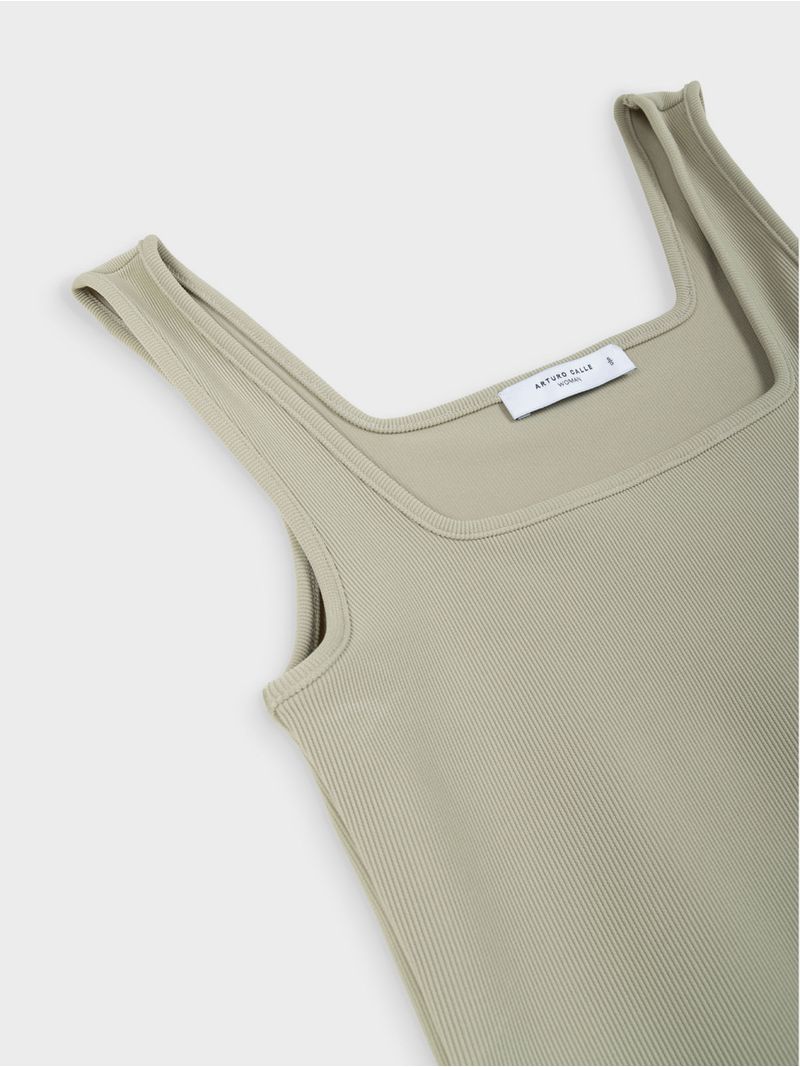 MUJER-CAMISETA-10138194-VERDE-800_3.jpg