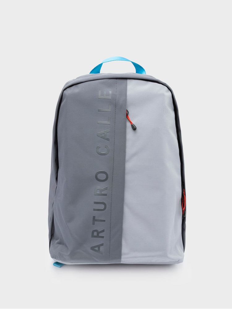 Morral con Lona Semi Impermeable Y Detalles Funcionales 36215