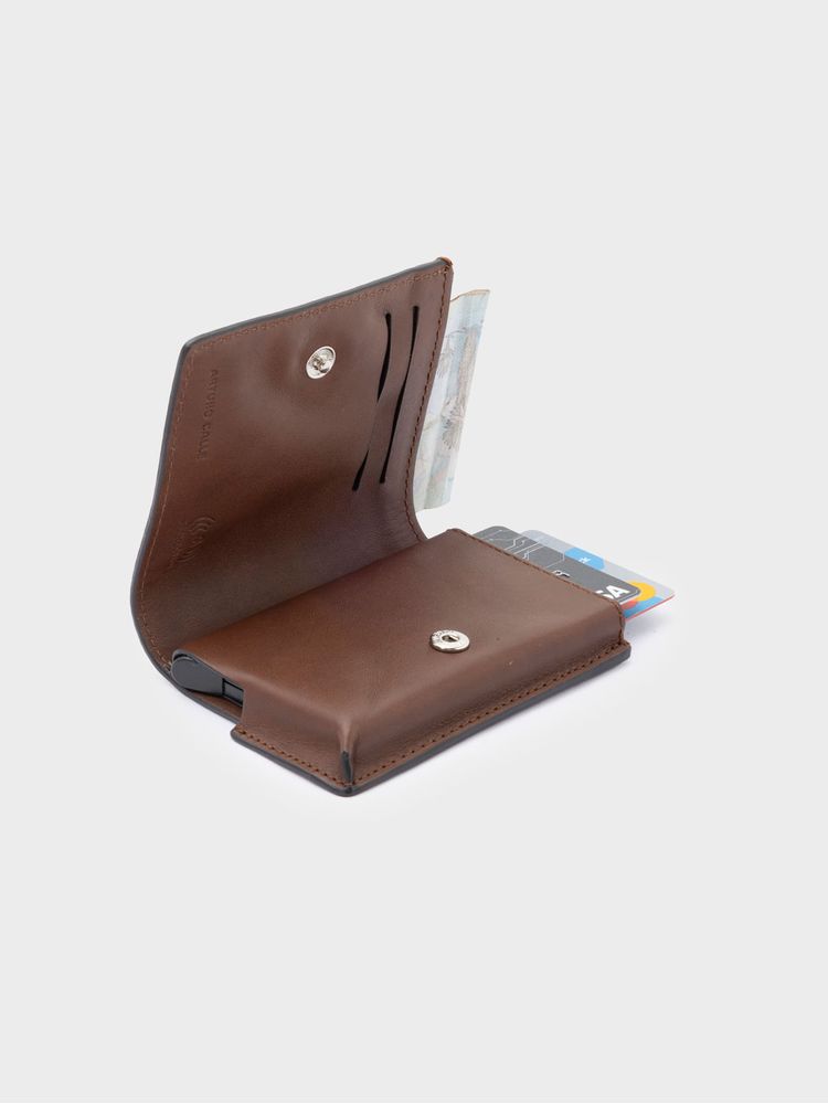 Billetera Slim Wallet en Cuero para Hombre 41821